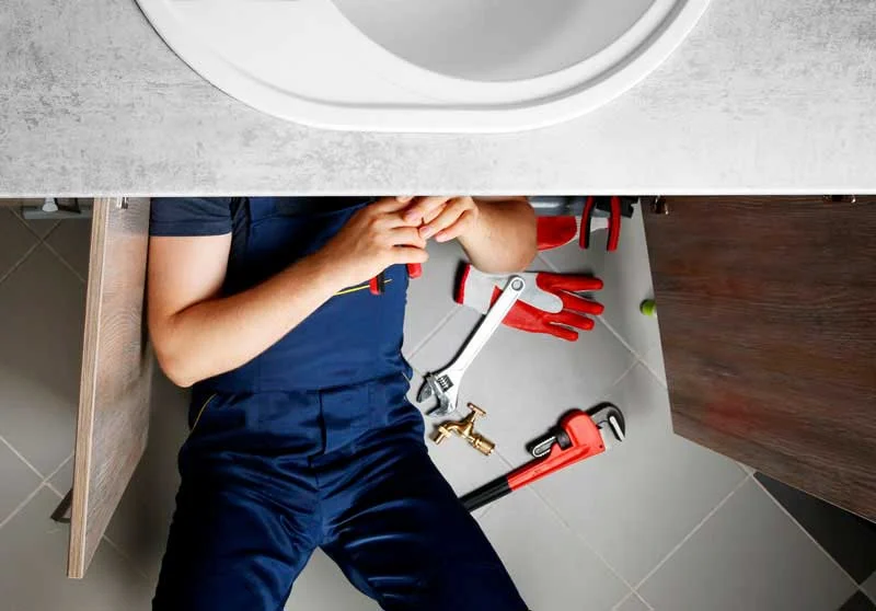 Desatascos en Lugones, servicio rápido y profesional con limpieza de tuberías, sifones y fosas sépticas.
