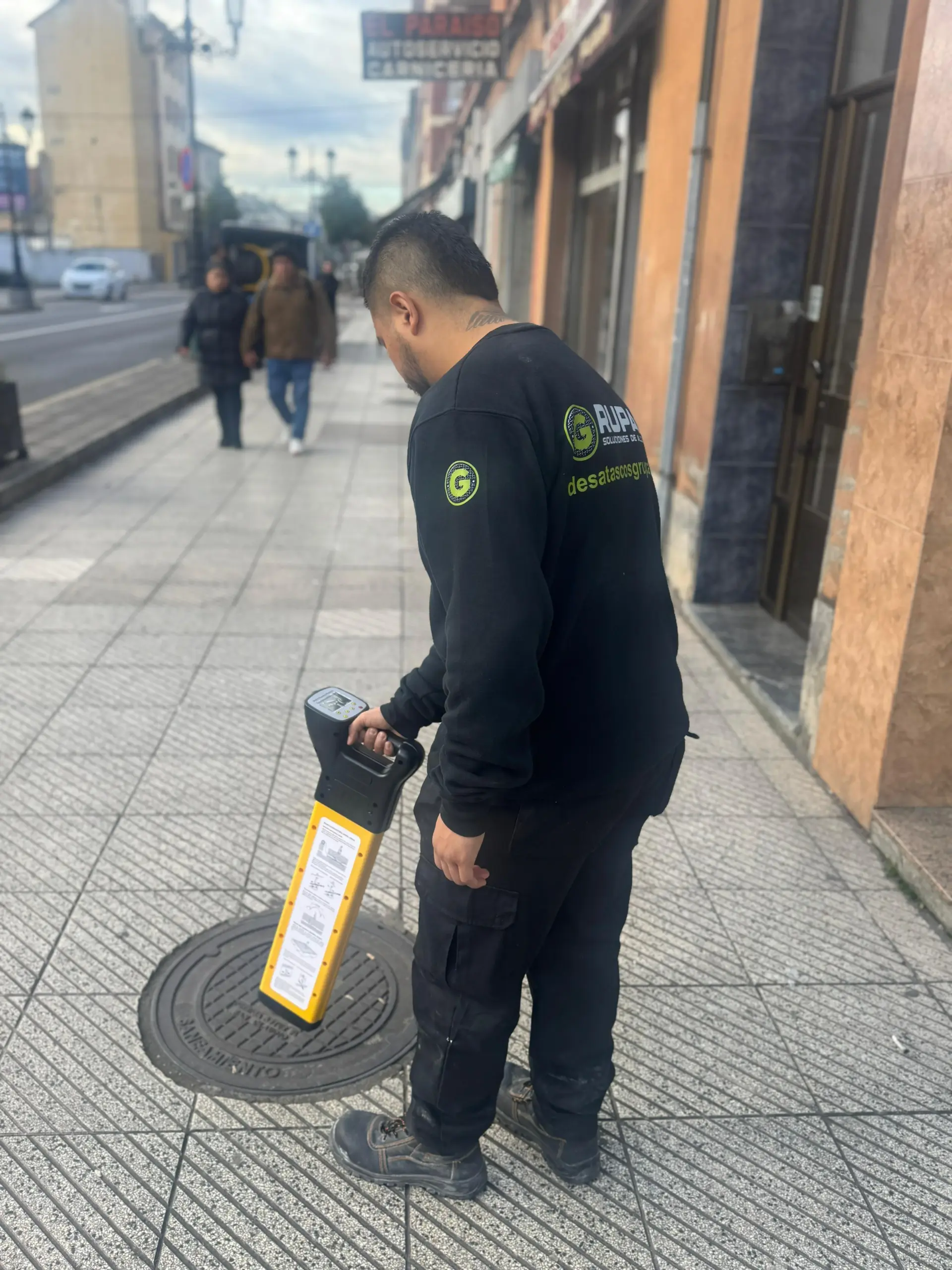 Desatascos en Oviedo con servicios de calidad, rápidos y eficaces para resolver tus problemas de fontanería